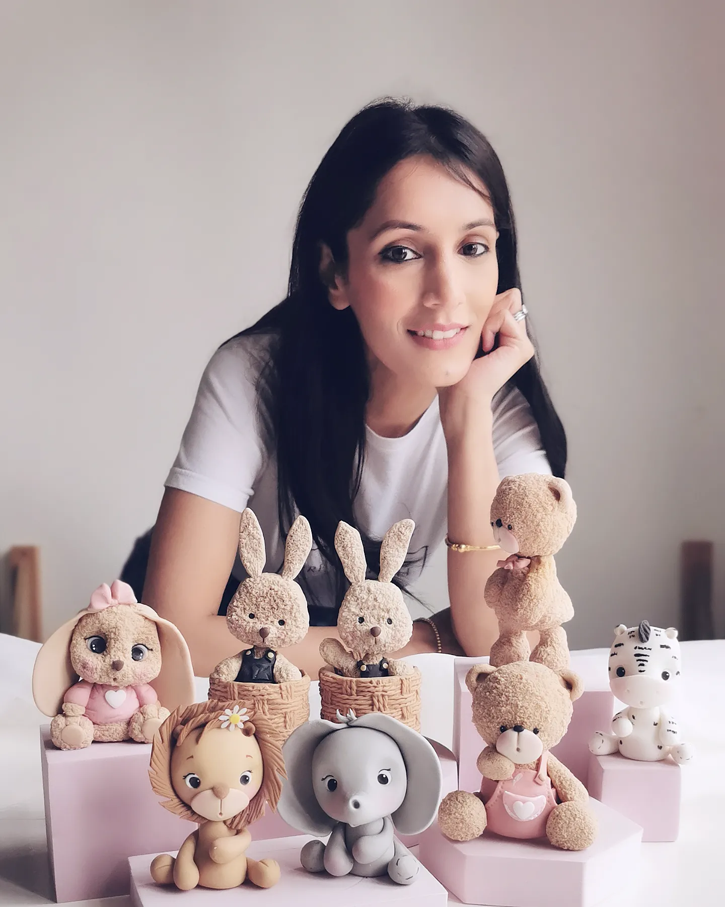 Pretty Little Cakes founder